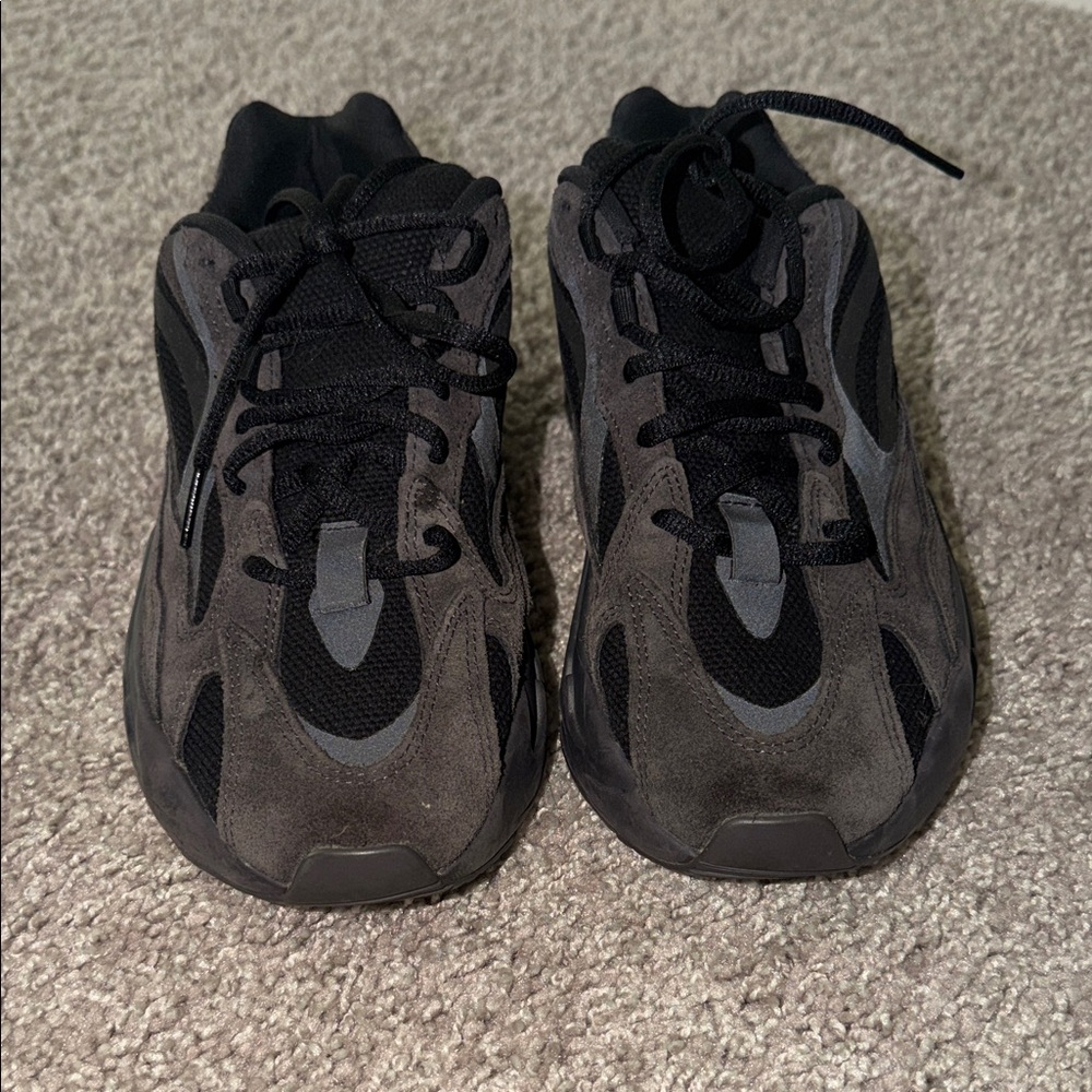 Yeezy adidas Black and Gray Women's Sneakers